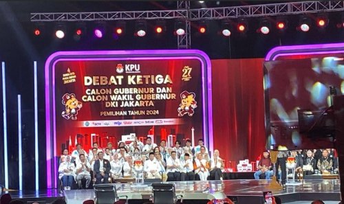 duduk-di-tribun-rido-muzani-hingga-hnw-saksikan-debat-pamungkas-pilkada-jakarta