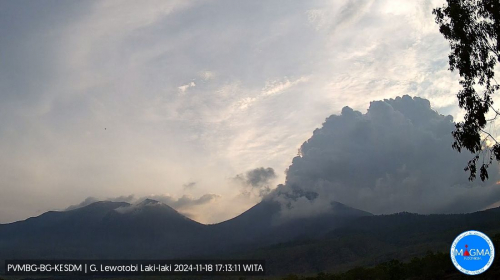 Breaking News! Gunung Lewotobi Laki-Laki Meletus Lagi, Luncurkan Abu 1,5 Km