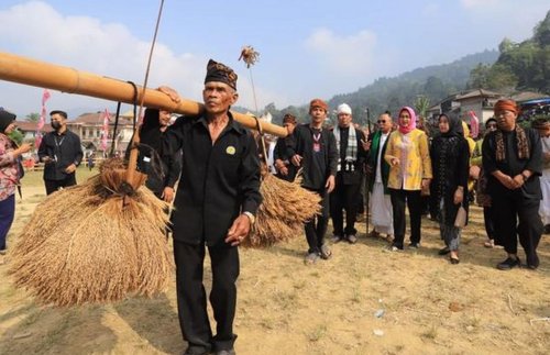 selain-dongrak-sda-airin-ade-bakal-lestarikan-adat-dan-seni-budaya-banten