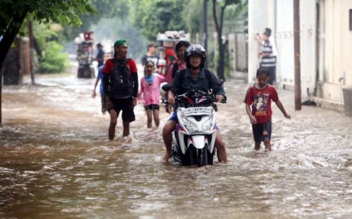 BPBD Sebut Banjir di Jakarta Meluas Malam Ini: 18 RT dan 4 Ruas Jalan Terendam