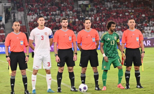 Pimpin Laga Timnas Indonesia vs Arab Saudi, Wasit Rustam Lutfullin Sempat Diteriaki Mafia!