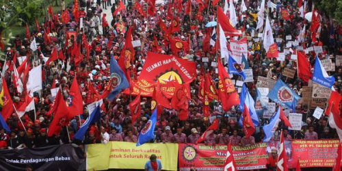 5-juta-buruh-demo-tolak-ppn-naik-jadi-12-perburuk-daya-beli