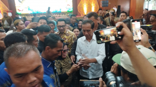 Ridwan Kamil Bersama Jokowi Hadiri Acara Pujakesuma Jakarta