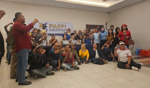 kisruh-organisasi-film-indonesia-artis-senior-sampaikan-mosi-tak-percaya