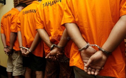 polisi-buru-pelaku-kasus-penganiayaan-dan-penyetruman-bocah-dituduh-maling-di-tangerang