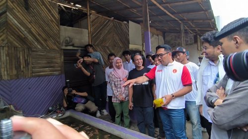 ridwan-kamil-janji-selesaikan-masalah-kampung-bayam-di-100-hari-kerja