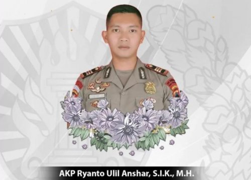 profil-akp-ryanto-ulil-anshar-yang-tewas-ditembak-anak-yatim-yang-penah-jadi-kepala-penjinak-bom-brimob