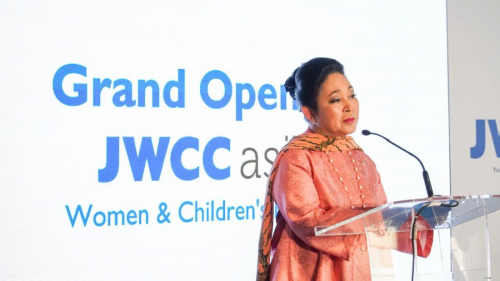 Titiek Soeharto Resmikan RSIA JWCC