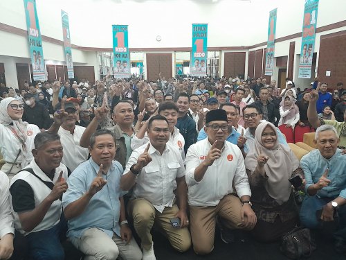 ridwan-kamil-sambut-hangat-dukungan-dari-relawan-mantan-anggota-kpu-dan-bawaslu