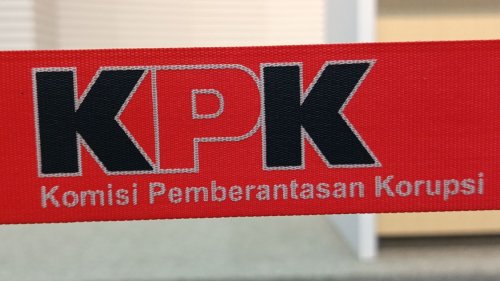 breaking-news-ott-kpk-di-bengkulu-7-orang-ditangkap