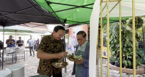 Ahok Sarapan Gudeg Bareng Pramono-Doel pada Masa Tenang Pilkada Jakarta