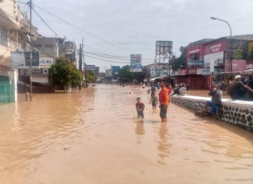 banjir-melanda-delapan-desa-di-kabupaten-bandung-11082-jiwa-terdampak