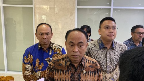 budi-arie-diperiksa-polda-metro-terkait-mafia-akses-judi-online-komdigi-usai-pilkada-2024