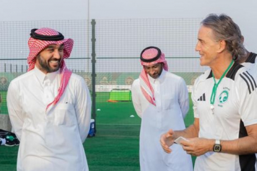 roberto-mancini-menyesal-latih-arab-saudi-gara-gara-ditahan-timnas-indonesia