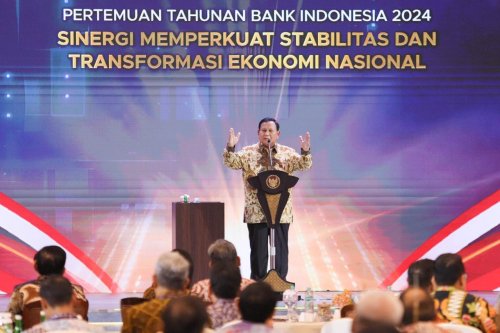 prabowo-pamer-pengendalian-ekonomi-ri-cukup-tertib-dan-aman