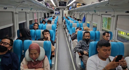 Catat! Tiket Kereta Nataru Keberangkatan Stasiun Gambir dan Pasar Senen Masih Tersedia 67%