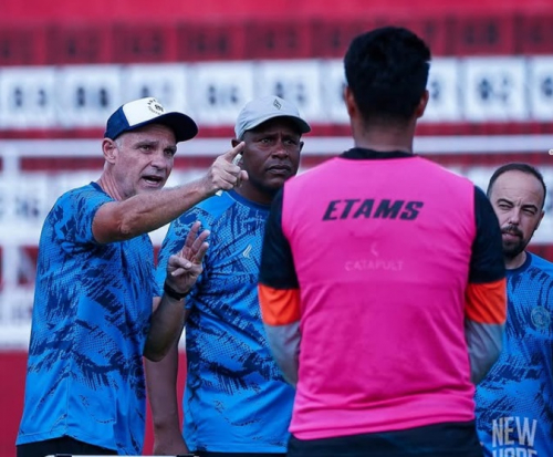 Arema FC vs Persita Tangerang: Joel Cornelli Tak Pusing meski 2 Pemainnya Dipanggil Timnas Indonesia