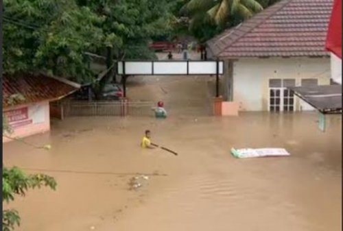 banjir-hingga-tanah-longsor-melanda-sukabumi-bpbd-26-wilayah-terdampak