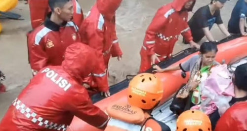 Hujan Masih Guyur Sukabumi, Debit Air Daerah Banjir Meningkat