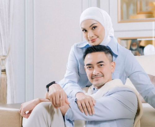 5 Potret Prewedding Zumi Zola dengan Putri Zulhas, Ajak Keempat Anak hingga Pose Rangkul Mesra