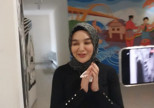 Selebgram Hana Hanifah Diperiksa Polisi Terkait Dugaan Kasus Korupsi di DPRD Riau