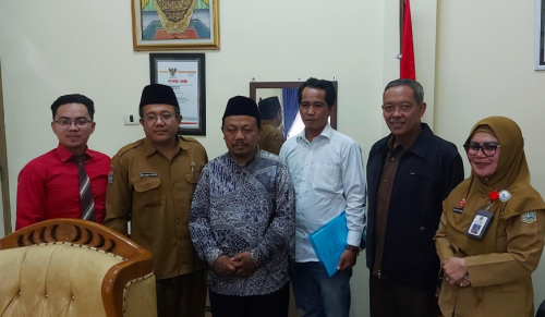 Tampar Siswa karena Tidak Sholat Subuh, Guru Honorer di Malang Dijadikan Tersangka