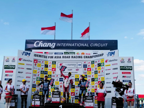 Kiandra Ramadhipa Juara Race 1 ARRC Buriram Kelas AP250, Indonesia Raya Berkumandang di Chang International Circuit!