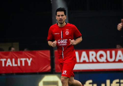 Murka Jadi Cadangan Lagi di Almere City FC, Thom Haye Blak-blakan Sentil Eks Timnas Belanda