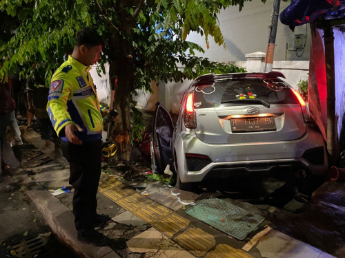 Mabuk saat Mengemudi Mobil, Mahasiswa di Semarang Tabrak Pejalan Kaki hingga Tewas