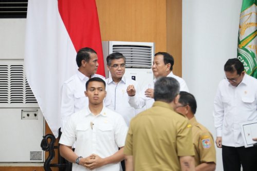 Prabowo Minta Pemprov Umumkan Besaran UMP 2025 pada 11 Desember 2024