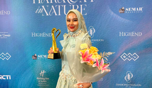 Bantu Anak Yatim dan Yayasan Kanker, Dokter Ayu Widyaningrum Raih Penghargaan HighEnd Socialpreuner Awards 2024