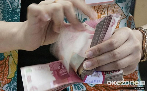 Pemprov DKI Bakal Umumkan Besaran UMP 2025 Hari Ini, Naik 6,5%?