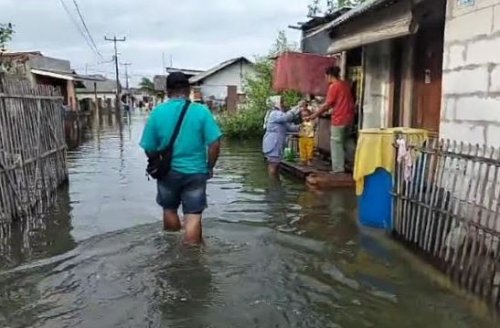 5-desa-di-muaragembong-bekasi-banjir-rob-3000-kk-terdampak