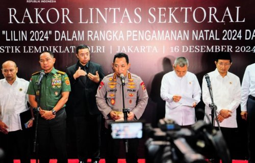 kapolri-pastikan-kesiapan-pengamanan-natal-2024-dan-tahun-baru-2025