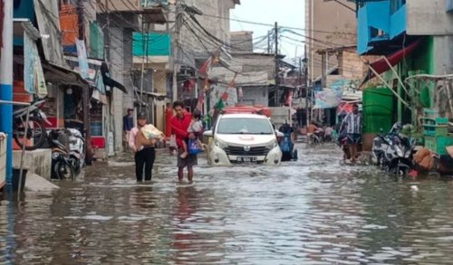 banjir-rob-rendam-9-rt-di-jakut-dan-kepulauan-seribu