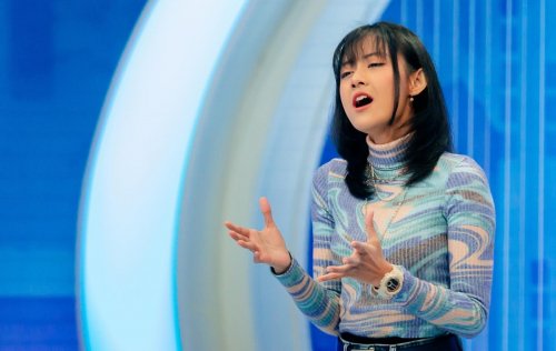 clarissa-lavioleta-peserta-audisi-indonesian-idol-xiii-pertama-yang-mendapatkan-titanium-ticket