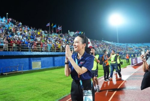 segini-harta-kekayaan-madam-pang-ketum-federasi-sepakbola-thailand-dan-presiden-klub-port-fc