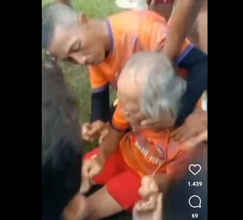 viral-kakek-pemain-sepak-bola-meninggal-saat-pertandingan-terkulai-lemas-di-lapangan