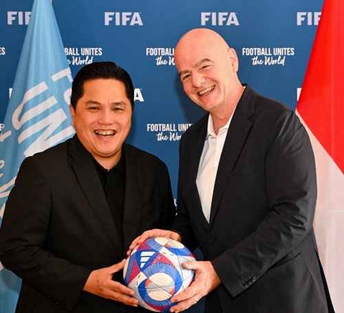 jumpa-presiden-fifa-erick-thohir-laporkan-perkembangan-sepakbola-indonesia-yang-bersinar-di-2024