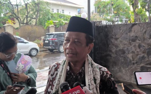 budi-arie-diperiksa-terkait-judol-mahfud-md-biasanya-orang-paling-penting-diperiksanya-belakangan