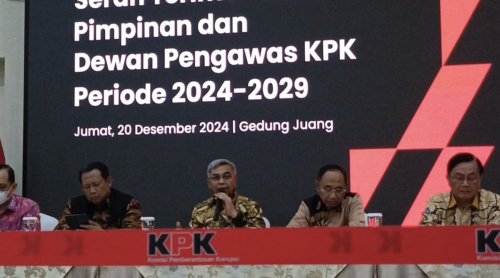 usai-sertijab-ketua-kpk-bicara-transisi-kepemimpinan