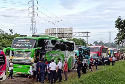 Gelar Ramp Check, Petugas Temukan 5 Bus Menuju Puncak Bogor Tidak Laik Jalan