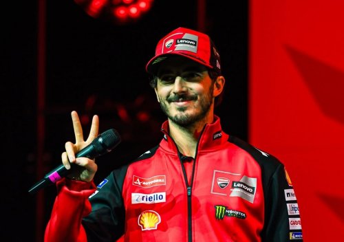 gagal-juara-dunia-motogp-2024-francesco-bagnaia-merasa-senasib-dengan-marc-marquez