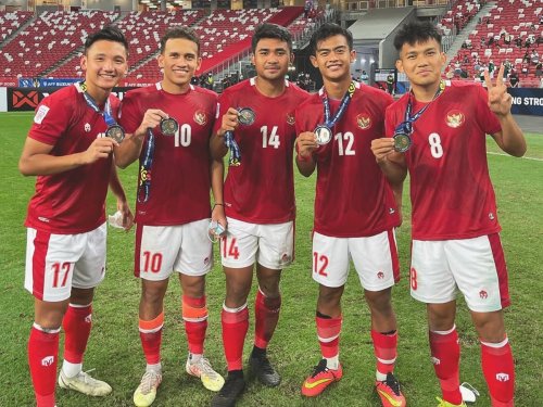 piala-aff-2024-shin-tae-yong-beri-sinyal-pratama-arhan-dan-asnawi-mangkualam-starter-di-laga-timnas-indonesia-vs-filipina