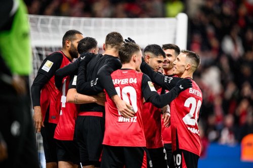 hasil-bundesliga-2024-2025-semalam-bayer-leverkusen-pesta-gol-mainz-05-hajar-eintracht-frankfurt