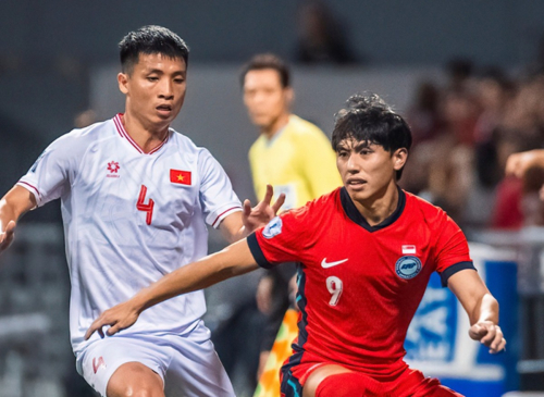 hasil-timnas-singapura-vs-vietnam-di-leg-i-semifinal-piala-aff-2024-drama-di-menit-akhir-the-golden-star-warriors-menang-2-0