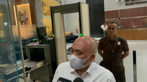 Usai Diperiksa KPK Terkait CSR BI, Heri Gunawan: Program Biasa dari Mitra di Setiap Komisi