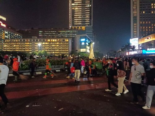 dlh-jakarta-siagakan-3900-personel-tangani-sampah-malam-tahun-baru-2025