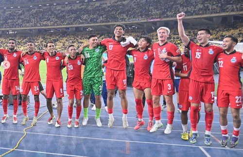 pelatih-singapura-tak-setuju-timnas-vietnam-disebut-sudah-satu-kaki-di-final-piala-aff-2024-belum-selesai