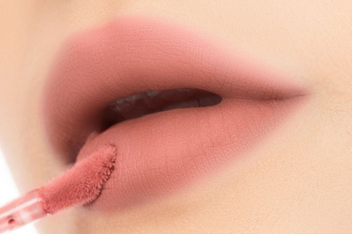 Ini Penyebab dan Solusi untuk Bibir Terasa Kering